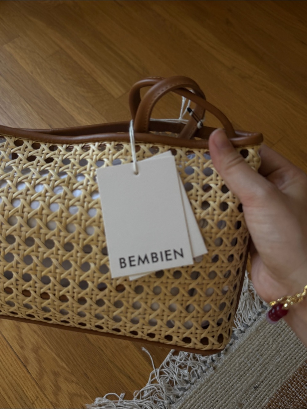 Bembien Woven Rectangular Shoulder Bag in Tan and Cream - Picture 3 of 4